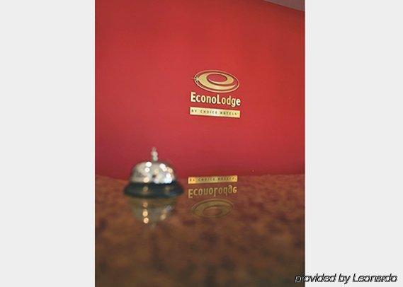 Econo Lodge Lawrence
